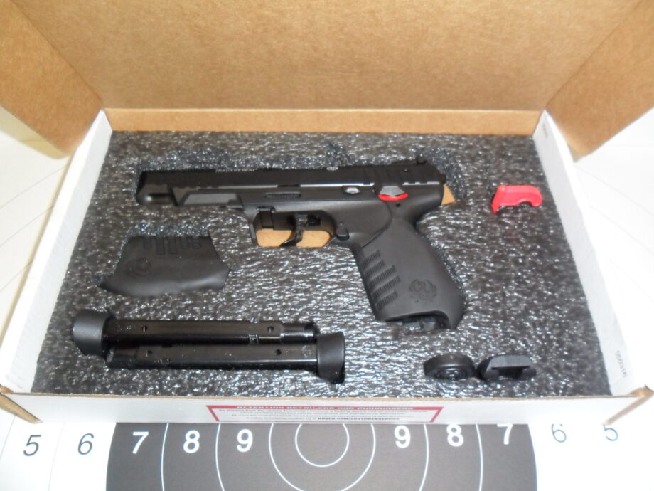 RUGER SR 22 4,5"