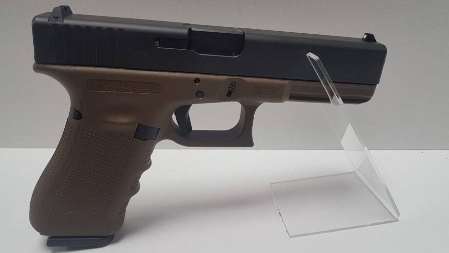 Glock 17 FDE GEN4 9x19